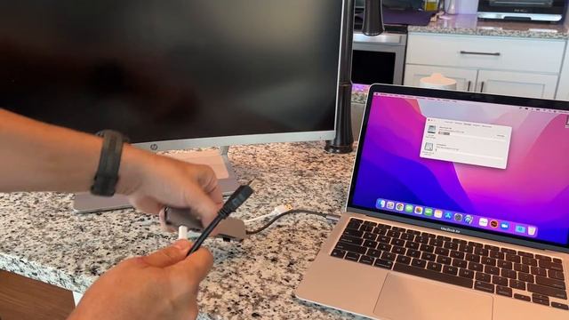 Hiearcool USB C Hub for Macbooks or PC смотреть онлайн