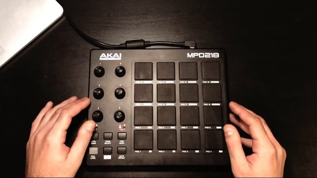 УРОКИ БИТМЕЙКИНГА: Finger Drumming (УРОК 3) 1/16 Beat смотреть онлайн