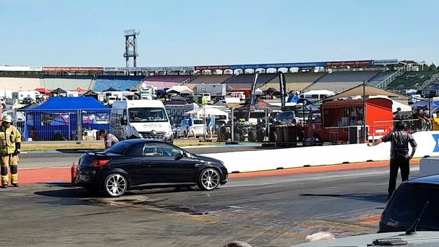 Jan R. Opel Tigra Twintop 1/4 Meile Drag Racing Hockenheim 2018 смотреть онлайн