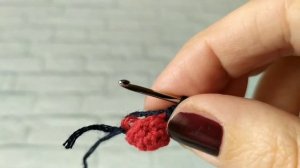 МАЛЕНЬКАЯ БОЖЬЯ КОРОВКА КРЮЧКОМ МАСТЕР КЛАСС / ВЯЗАНАЯ БОЖЬЯ КОРОВКА КРЮЧКОМ АМИГУРУМИ