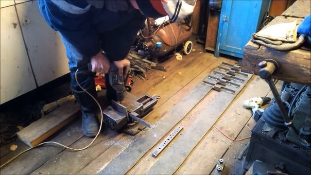 как я делал гусеницу и д р мини №10 смотреть онлайн