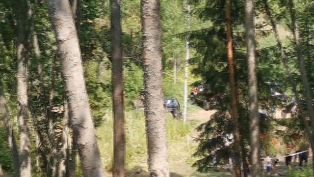 Эдуард Адейшвили - Сузуки - Заезд (Джип-фестиваль МедвеЖесть 2022) смотреть онлайн