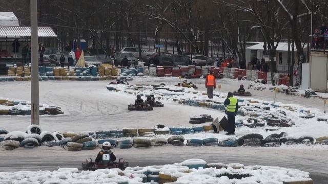 4-й заезд Боец 2-я камера смотреть онлайн