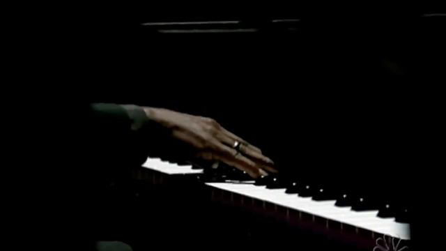 Erika Christensen - At Last (Last Call With Carson Daly)(1080p) смотреть онлайн