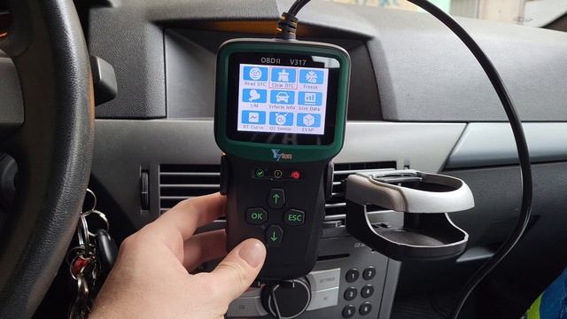 Yyton V317 OBD2 EOBD Scanner Automotive Code Reader REVIEW смотреть онлайн