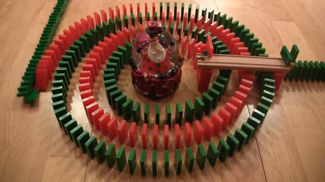 A Merry Domino Christmas! 🎄 смотреть онлайн