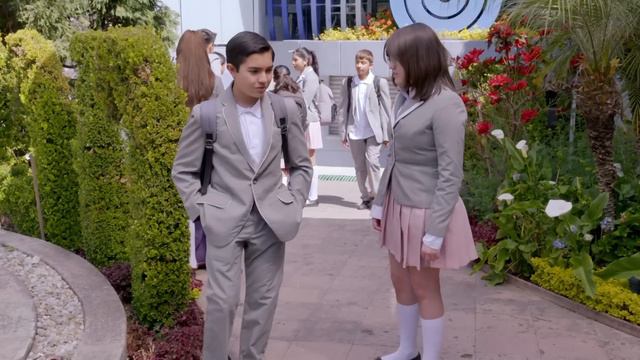 Sorprenden a Perla y le quitan su mascara de buena niñera | Como dice el dicho 4/5 | Corazón... смотреть онлайн