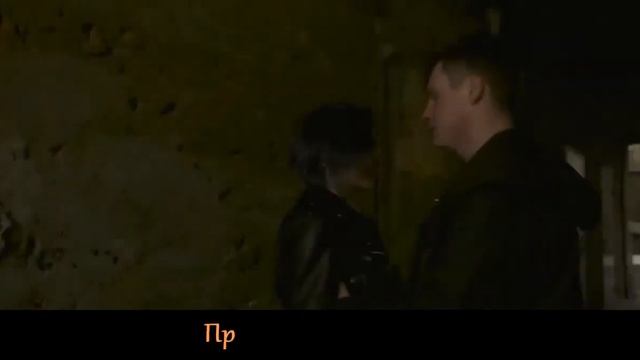 ДЕВОЧКА С КАРЕ пародия- ЧТО В КЛИПЕ ТВОРИТСЯТО И ГОВОРИТЬСЯ 