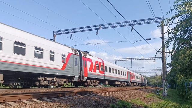 ЭП1М-726 с поездом №382 Москва — Грозный смотреть онлайн