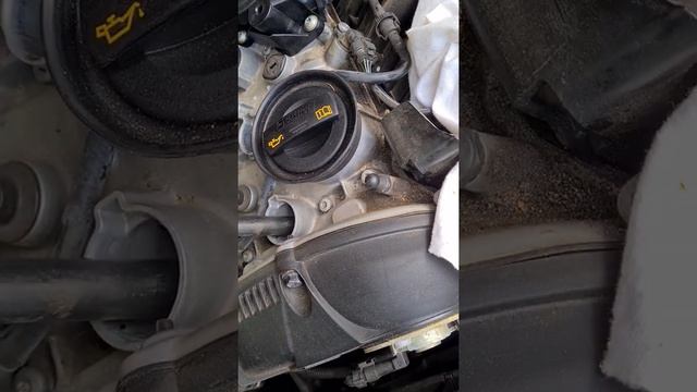 Zündkerzen tauschen Audi A4 B8 8k TFSI 2009 смотреть онлайн