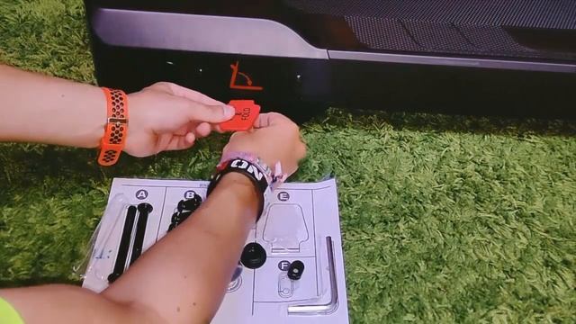 DOMYOS RUN 100- UNBOXING Y MONTAJE DE ESTA ESPECTACULAR CINTA DE CORRER!! --SIEMPRE FUERTES--