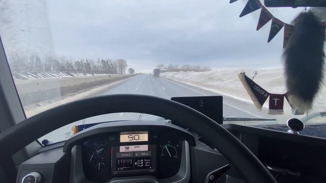 ЭКСПРЕСС “WILDBERRIES” ДЕНЬ 2-й. КАК ВСЕГДА ДЕРЖИТ «СИМ НА УРАЛЕ» СЕРЬЕЗНОЕ ОТКЛОНЕНИЕ ОТ ГРАФИКА 😕 смотреть онлайн