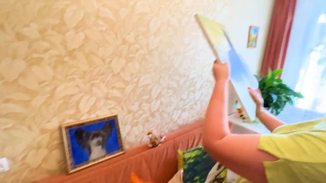 Крым - Петербург на авто с ребенком! Часть 3:   Встреча с бабушкой. Картины наших собак. Наш район.