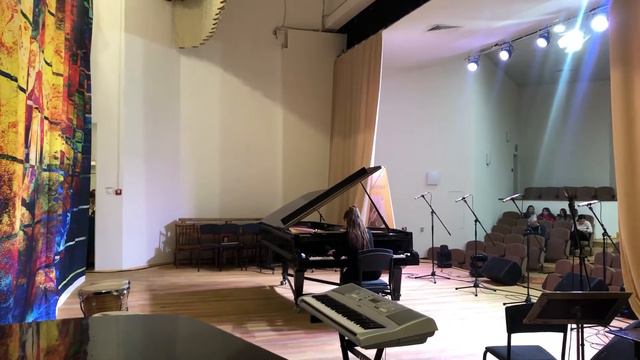 Матюхина Каролина 8 класс - Соната 1, Л. Бетховен смотреть онлайн