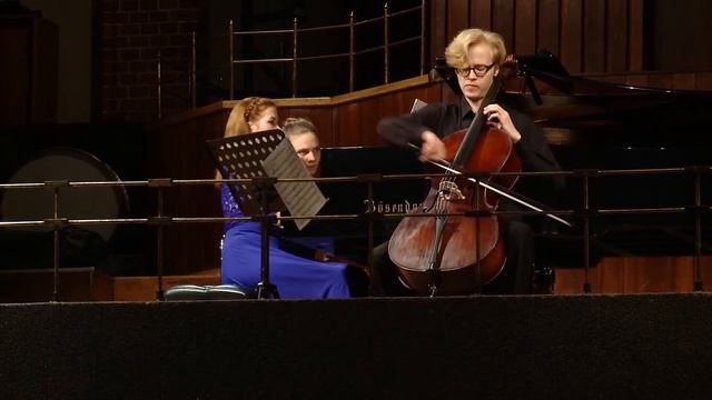 Elizaveta Irgasheva (piano) Anatoly Sazhin (cello) play Piazzolla Le Grand Tango смотреть онлайн