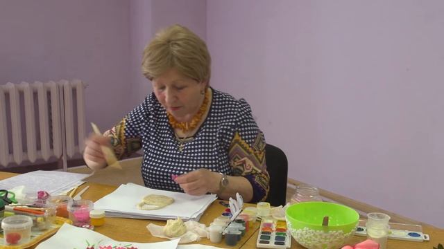 Лепка из теста (Поделка "Цветы в корзине") смотреть онлайн