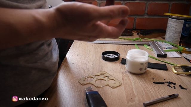 Как сделать кожаный ремень своими руками | ASMR смотреть онлайн