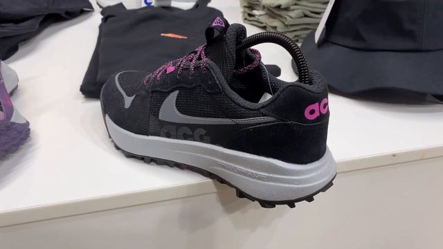 Nike ACG Lowcate (Black/Black/Wolf Grey/Cool Grey) - Style Code: DM8019-002 смотреть онлайн