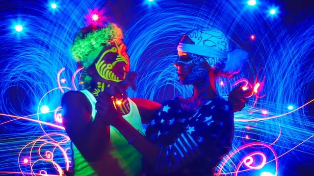 Фризлайт картины: серия Gold And Indigo | Рисование светом | Lightpaint.ru