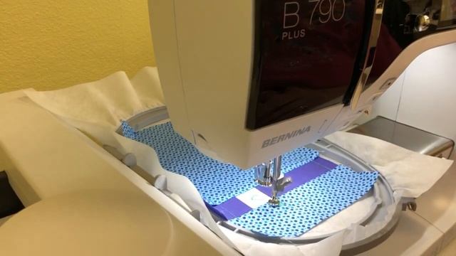 QITV Machine Embroidery: Learn with Laurie and Lisa смотреть онлайн