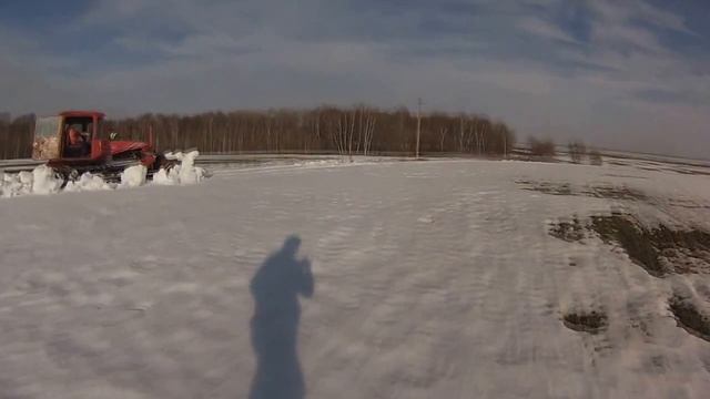 ДТ 75. Чистка снега смотреть онлайн
