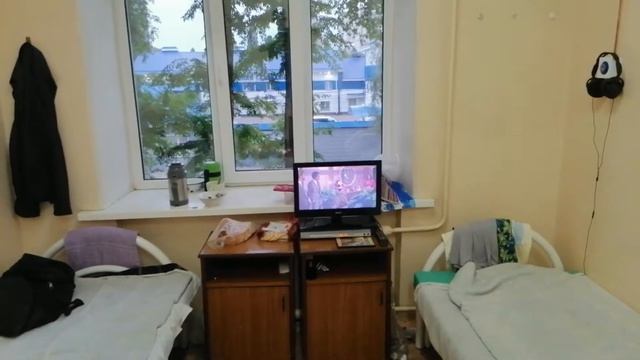 Сант!В палате отдыха в больнице и тут есть телевизор.)) смотреть онлайн
