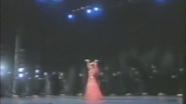 Karachoheli Dansı- Sukhishvili Gürcistan Devlet Halk Dansları Topluluğu- Londra Konseri 1985