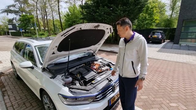 Volkswagen Passat GTE - Настоящий Универсал! смотреть онлайн