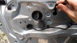 ДЕМОНТАЖ ПЛИТЫ СТЕКЛОПОДЪЕМНИКА / ВНУТРЕННЕЙ ДВЕРНОЙ КАРТЫ VW PASSAT B5+