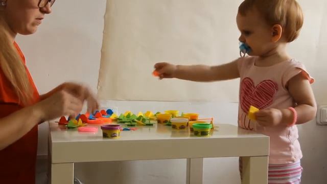 Play Doh пластилин для малышей Играем и развиваемся Learn and play with Play Doh смотреть онлайн