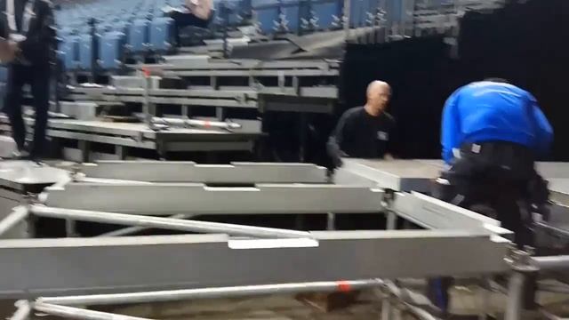 Установка трибун за день до ЧМ-2017