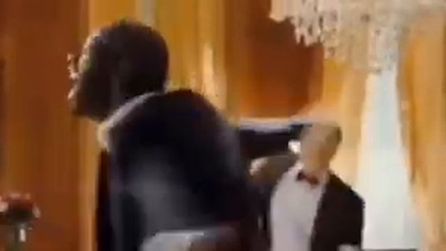 Негр танцует смотреть онлайн