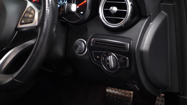 Mercedes-Benz C220d AMG Line Premium Plus - WALKROUND смотреть онлайн