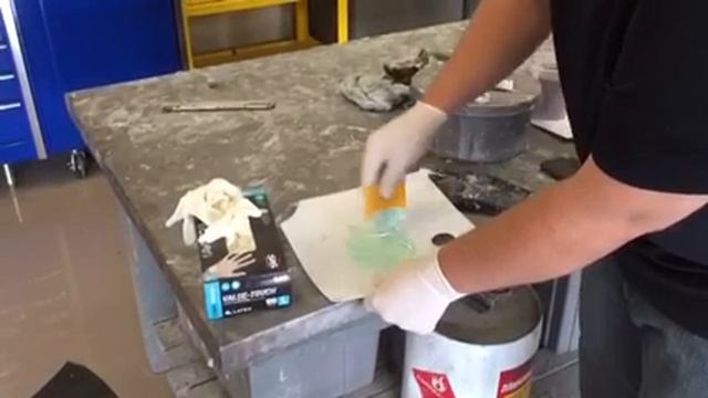 how to mix and apply body filler or glaze смотреть онлайн