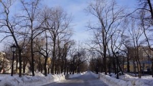 В семь часов у Никитских ворот