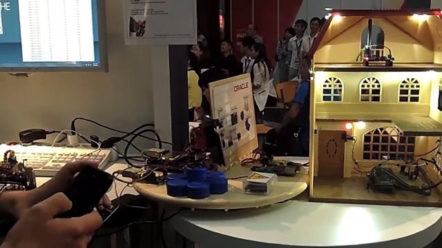 JavaOne Shanghai: Alex Mironenko смотреть онлайн