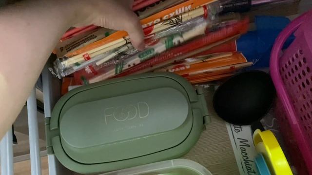 Организация хранения на кухне без подставок и органайзеров. Обзор покупок для кухни смотреть онлайн