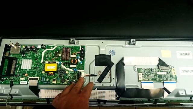 Ремонт телевизора skyworth 43e2a смотреть онлайн