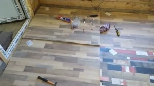 Стелим Quick Deck (Квик дек) панели  на пол своими руками