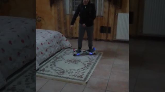 Come usare la hoverbot смотреть онлайн