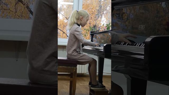 И.С.Бах Вторая маленькая прилюдия до минор смотреть онлайн