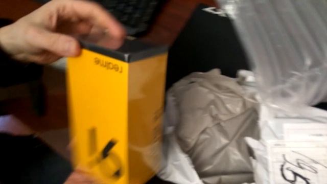 телефон realme 9i распаковка смотреть онлайн