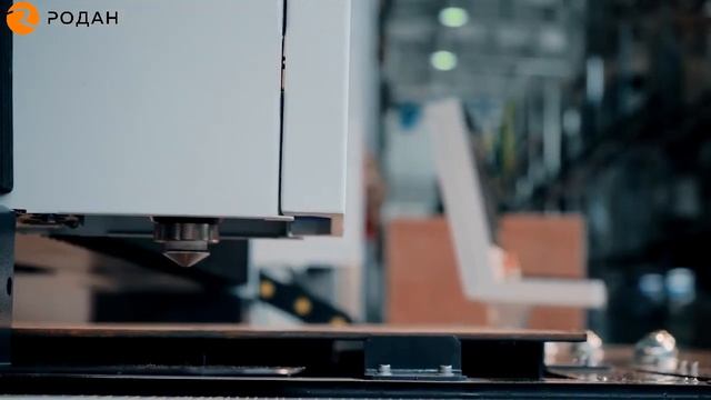 Лазерный станок для резки металла MetalTec 1530 1000W смотреть онлайн