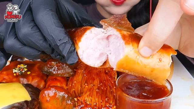 ASMR FIRE NOODLES, ENOKI MUSHROOM, FRIED SAUSAGES, BLACK BEAN NOODLES 불닭볶음면 불닭쌈 소시지 팽이버섯 먹방 MUKBANG смотреть онлайн