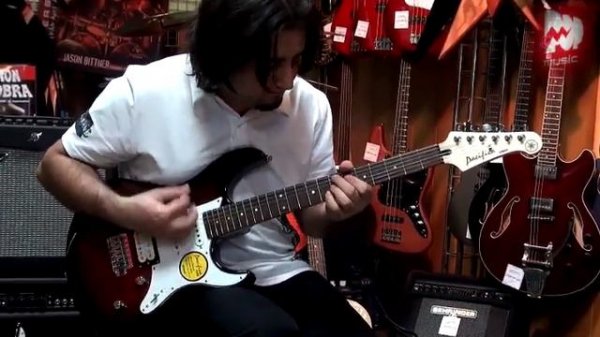 YAMAHA PACIFICA 112V