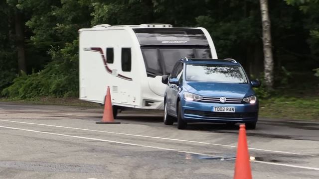 The Practical Caravan Volkswagen Touran review смотреть онлайн