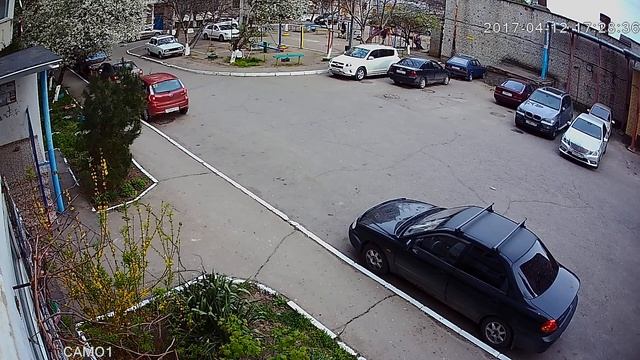 PN-IP2-B3.6P v.2.3.3 Уличная IP видеокамера 1080p (15 к/с) с фиксированным объективом и PoE смотреть онлайн