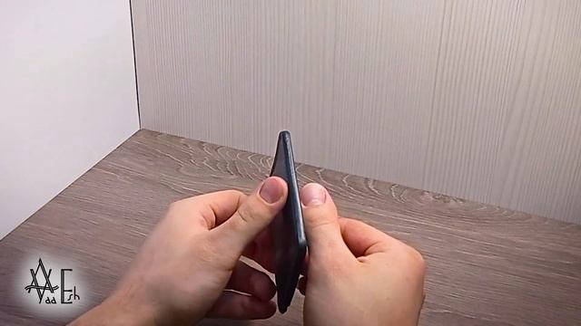 Видеообзор на картхолдер RONOS от бренда watutin.workshop смотреть онлайн