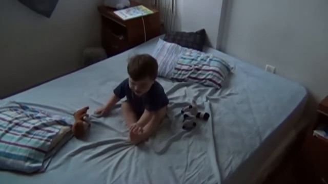 Arpad fighting telecatch - Sony HDR-PJ10 Slow motion , Baby on rodeo смотреть онлайн