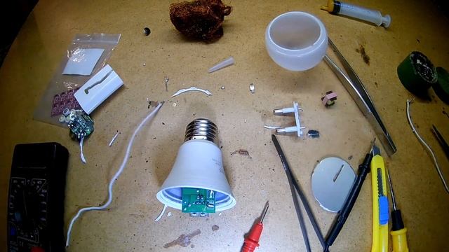 СВЕТОДИОДНАЯ ЛАМПА ВТОРАЯ ЖИЗНЬ смотреть онлайн